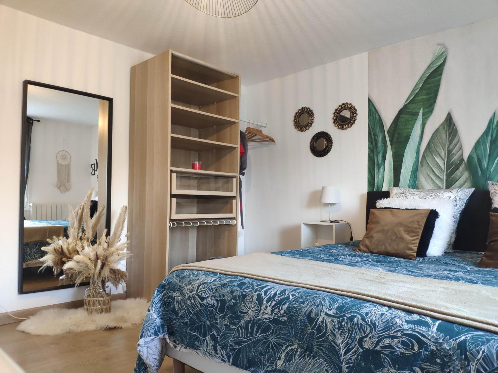 La Tourelle Suite Cosy Entre Vignoble Aixois Et Luberon Le Puy-Sainte-Reparade Ngoại thất bức ảnh
