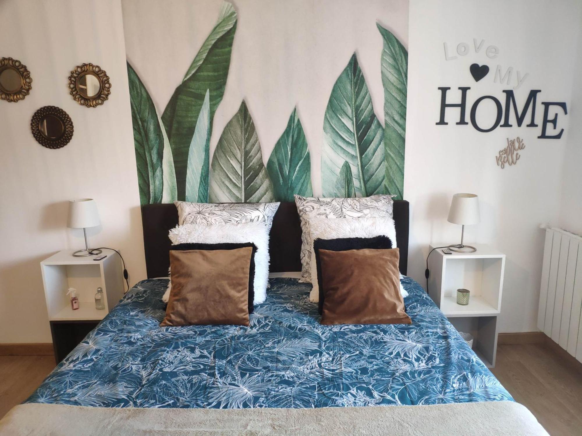 La Tourelle Suite Cosy Entre Vignoble Aixois Et Luberon Le Puy-Sainte-Reparade Ngoại thất bức ảnh